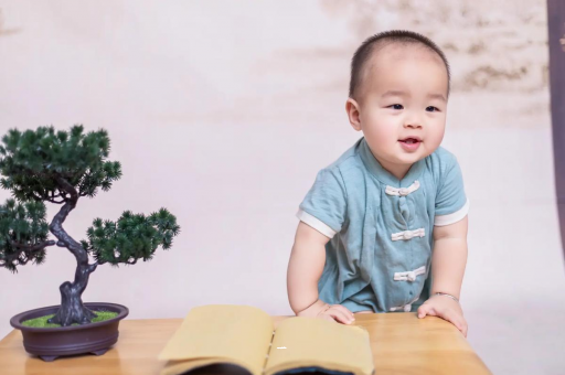 代怀生子好找吗怀孕中期总是口渴